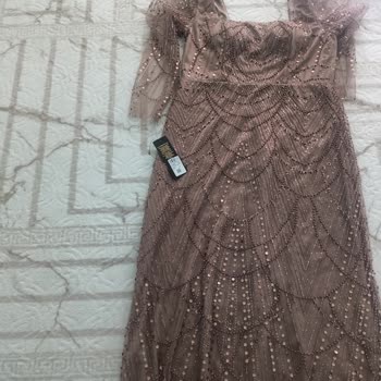 Abiyenial.com Kullanılmış Şekilde Elime Ulaşan Elbise