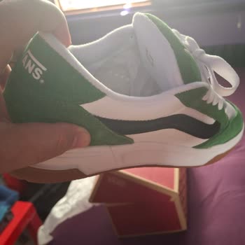 Yalı Spor'dan Aldığım Ayakkabılar Sahte Ve Kalitesiz Çıktı