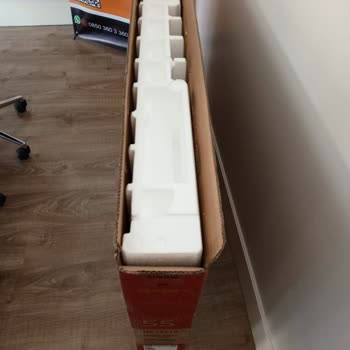 Teknosa Kırık Gelen TV İçin Değişim Ve İade Reddiyle Mağduriyet