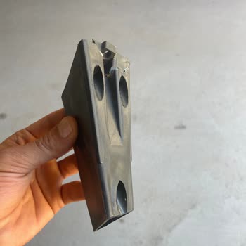 Koltuk Takımı Ayaklarındaki Kalitesiz Malzeme Hayal Kırıklığı Yarattı