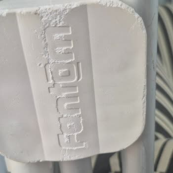 Fantom Çamaşır Askılığında Kırık Parçalar Ve Yetersiz Servis Desteği