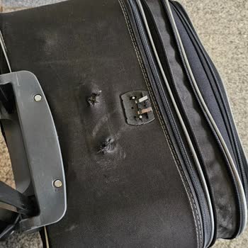 Ajet İle Hasarlı Bagaj Ve 3 Aydır Çözülemeyen Mağduriyet