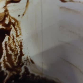 Aldığım Fincan Takımı İlk Kullanımda Kırıldı, Değişim Talep Ediyorum