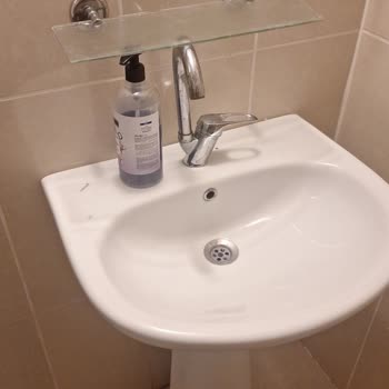 Hijyen Sorunları Nedeniyle Otelden Ayrıldık, Ücret İadesi Yapılmıyor