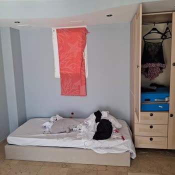 Vav Hotel Kuşadası Temizlik Yok, Eşyalar Kırık Dökük, Hizmet Kötü