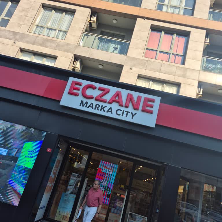 Eczane Personelinin Kaba Tavrı Ve İlgisizliğiyle Karşılaştım