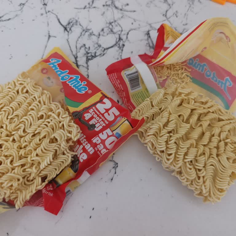 İndomie Paketinden Soslar Eksik Çıktı Çözüm Bekliyorum