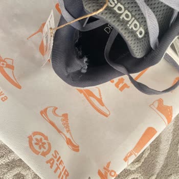 Adidas Ürünümün İncelemesi Beklenenden Hızlı Ve Yüzeysel Yapıldı