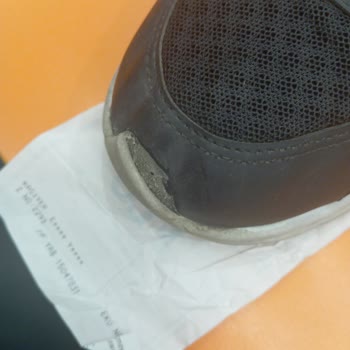 FLO Mağazasından Alınan Ayakkabının Hatalı Çıkması Ve Değişim Sorunu