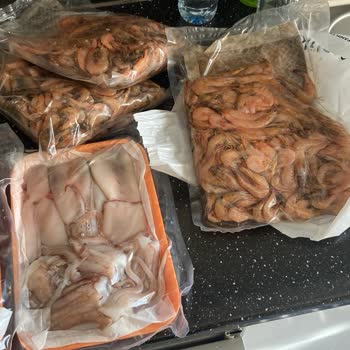 Siparişin Kapı Önüne Bırakılması Ve Temizlenmemiş Karides Teslimatı Nedeniyle Yaşanan Mağduriyet