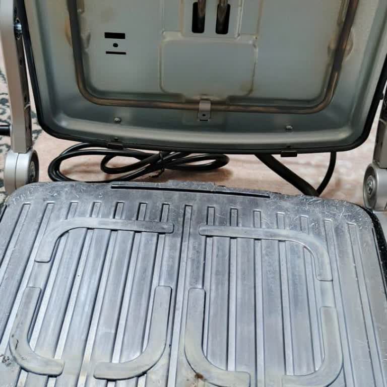 İlk Kullanımda Patlayan Tost Makinesi Hayal Kırıklığı