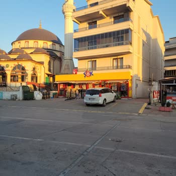 Şok Markette Dağınıklık Ve Çürük Ürünler Müşterileri Mağazadan Uzaklaştırıyor