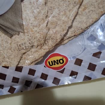 Aldığım UNO Tam Buğday Lavaşı Son Kullanma Tarihine Rağmen Küflü Çıktı