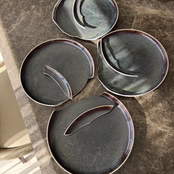 Servis Tabağı Kendi Kendine Kırıldı, Yedek Parça Temin Edilemiyor