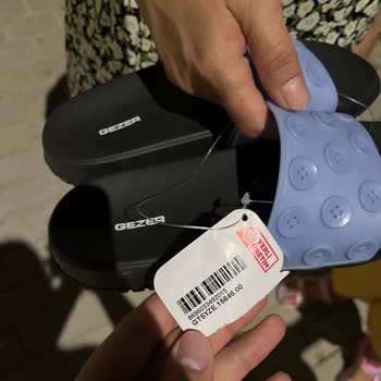 Şok Market'te Terlik Değişimi Yapılmadı, Mağdur Edildik