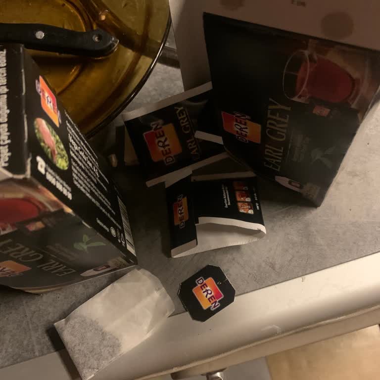 Şok Marketler Deren Çay Poşet Torbası Açık İpleri Yok