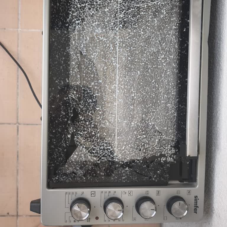 Simfer Midi Fırın Kapağı Kırıldı, Destek Bekliyorum