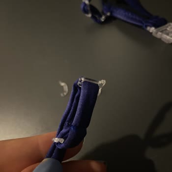 Bikini Üstü Askısındaki O-Ring Ve Plastik Parça Kısa Sürede Kırıldı