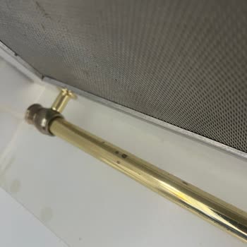 Davlumbazın Boyası Kısa Sürede Döküldü, Servis Çözüm Sunmuyor