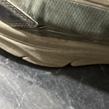 Su Geçirmez Özellikli Ayakkabım Su Aldı, Garanti Reddiyle Mağdur Oldum