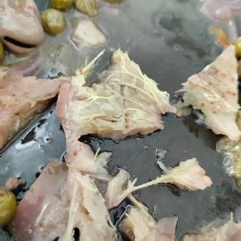 Çeşme Enginar Dünyası'nda Her Şey Parayı Alana Kadar