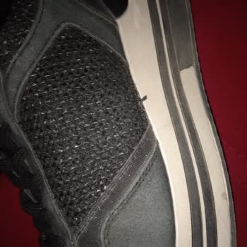 Kısa Sürede Deforme Olan Ayakkabı İçin Olumsuz İnceleme Sonucu