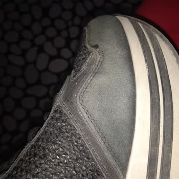 Kısa Sürede Deforme Olan Ayakkabı İçin Olumsuz İnceleme Sonucu