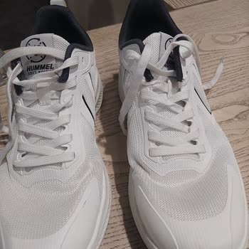 Mağaza Müdüründen Saygısız Davranış Ve Hatalı Ürün Reddi