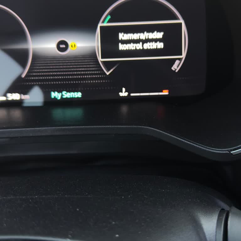 Sıfır Araçta Sürekli Arıza Ve Çözüm Bulamayan Bayi