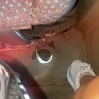 Antalya Büyükşehir Belediyesi Delikli Otobüs Şaka Gibi