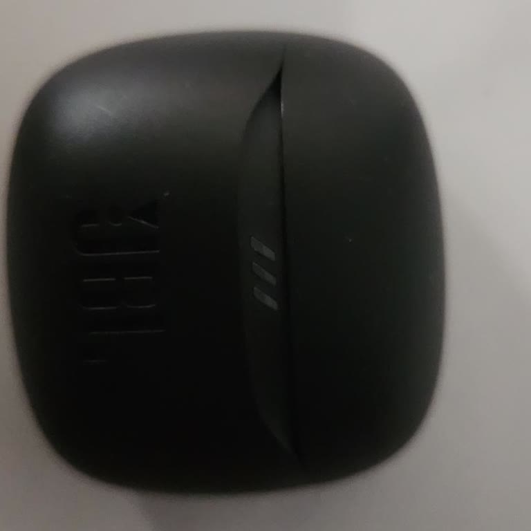 JBL Flex 2 Kulaklığın Sol Tarafı Şarj Olmuyor, Kısa Sürede Kapanıyor