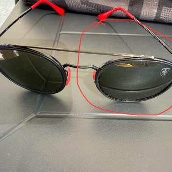 Gözlükte Tekrarlayan Boya Dökülmesi Sorunu