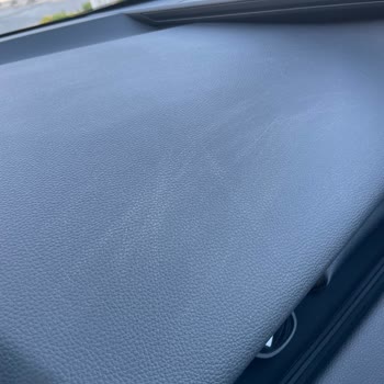 Toyota CHR 2024, problemas de ruidos y panel frontal en mi vehículo nuevo