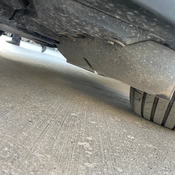 Toyota CHR 2024, problemas de ruidos y panel frontal en mi vehículo nuevo