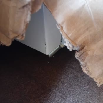 Hasarlı Teslim Edilen Buzdolabı İçin Çözüm Ve İade Talebim Erteleniyor