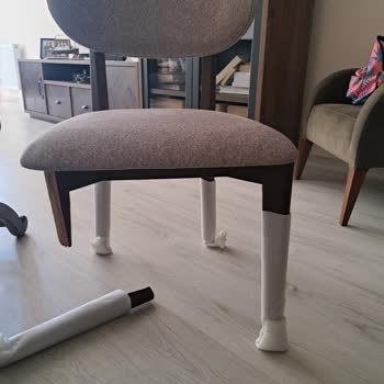 Kırık Sandalye 40 Gündür Teslim Edilmedi, Bilgi Alamıyorum