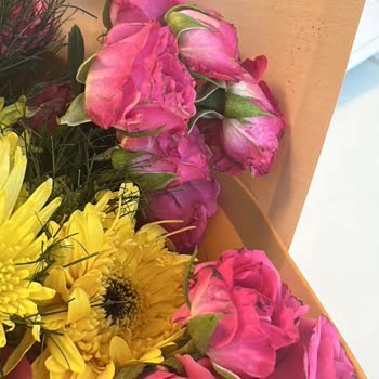 Teslim Edilen Çiçek Ve Hizmet Kalitesi Hayal Kırıklığı Yarattı