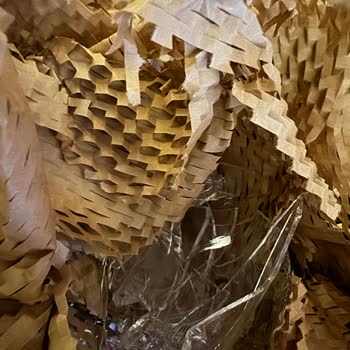 Kargo İle Gelen Tüm Kadehler Kırık Çıktı, Müşteri Hizmetlerine Ulaşamıyorum