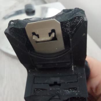 Fissler Düdüklü Tencere Sapı Kırıldı, Müşteri Hizmetlerine Ulaşılamıyor