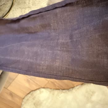 Keten Elbisede İlk Yıkamada Renk Atması Ve Tüylenme Sorunu