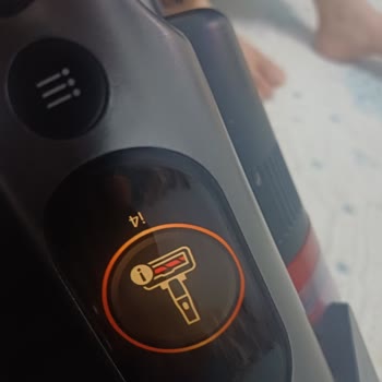 Philips XC8057/01 Kablosuz Süpürge Sürekli Arızalı Ve Kullanılamaz Durumda