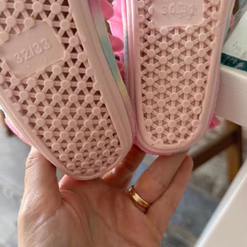 LCW Deniz Ayakkabılarında Kalite Sorunu Ve Yanlış Numara Gönderimi