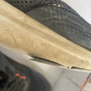 Kısa Sürede Deforme Olan Ayakkabıda Garanti Sorunu Ve İade Reddi