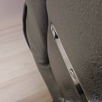 Koltuk Takımındaki Kurulum Hatası Nedeniyle Mağduriyetim Giderilmiyor