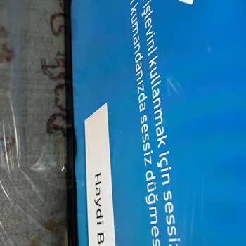 Sunny Malının Arkasında Durmuyor