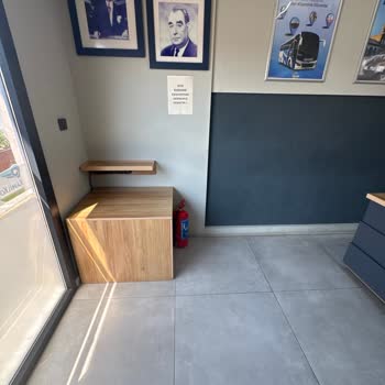 Kamil Koç Balıkesir Akçay Otogarı'nda Yolculara Bekleme Alanı Sunulmuyor