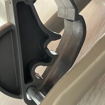 Pierre Cardin Ana Kucağı Kırıldı, Bebeğim Yere Düştü!