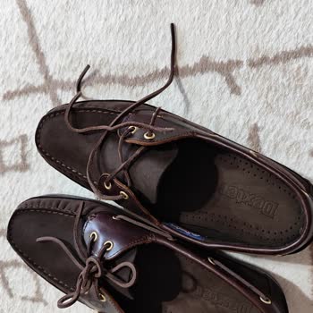 Etichet Aldığım Ayakkabının Hasarlı Çıkması ve İade Reddi Mağduriyetim