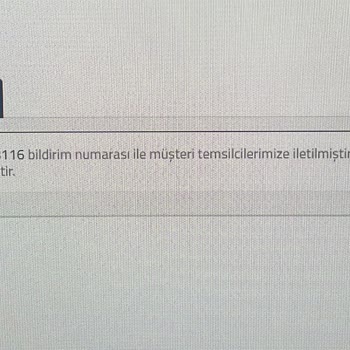 Asics Koşu Ayakkabısının Topuğu Kısa Sürede Kırıldı, Firma Dönüş Yapmıyor