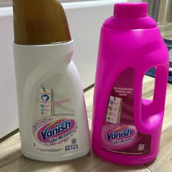 Vanish Kosla Leke Çıkarıcı Kıyafetlerimin Rengini Bozdu Ve Lekeleri Çıkarmadı